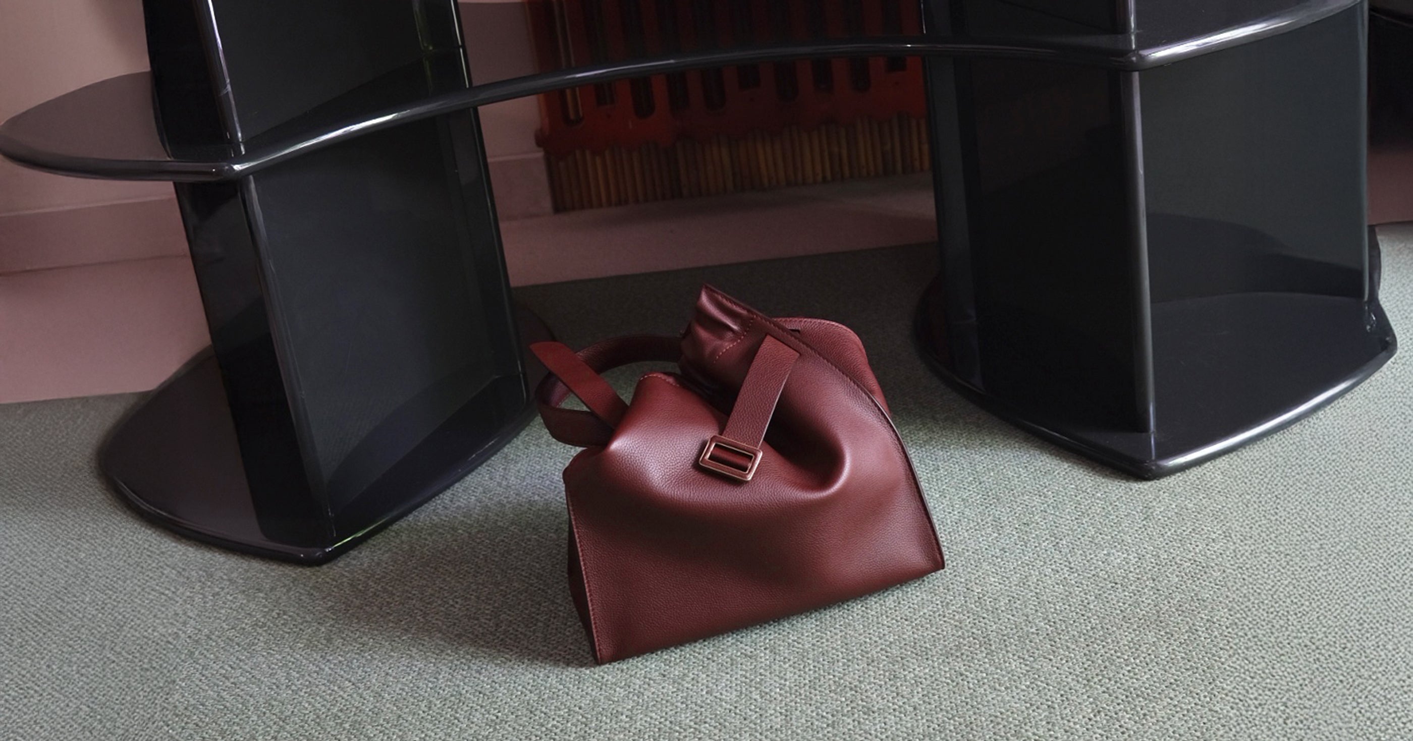 /collections/scrunchy-tote-collection