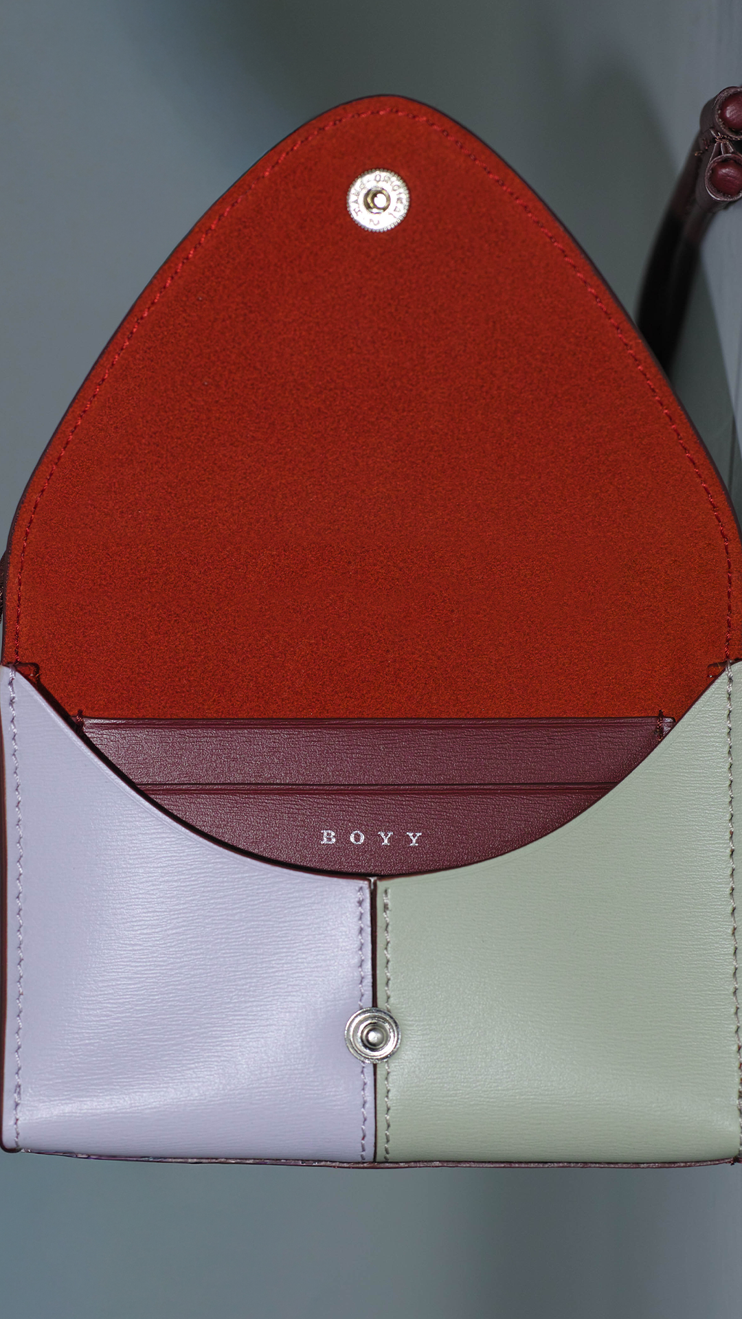 /collections/envelop-edo