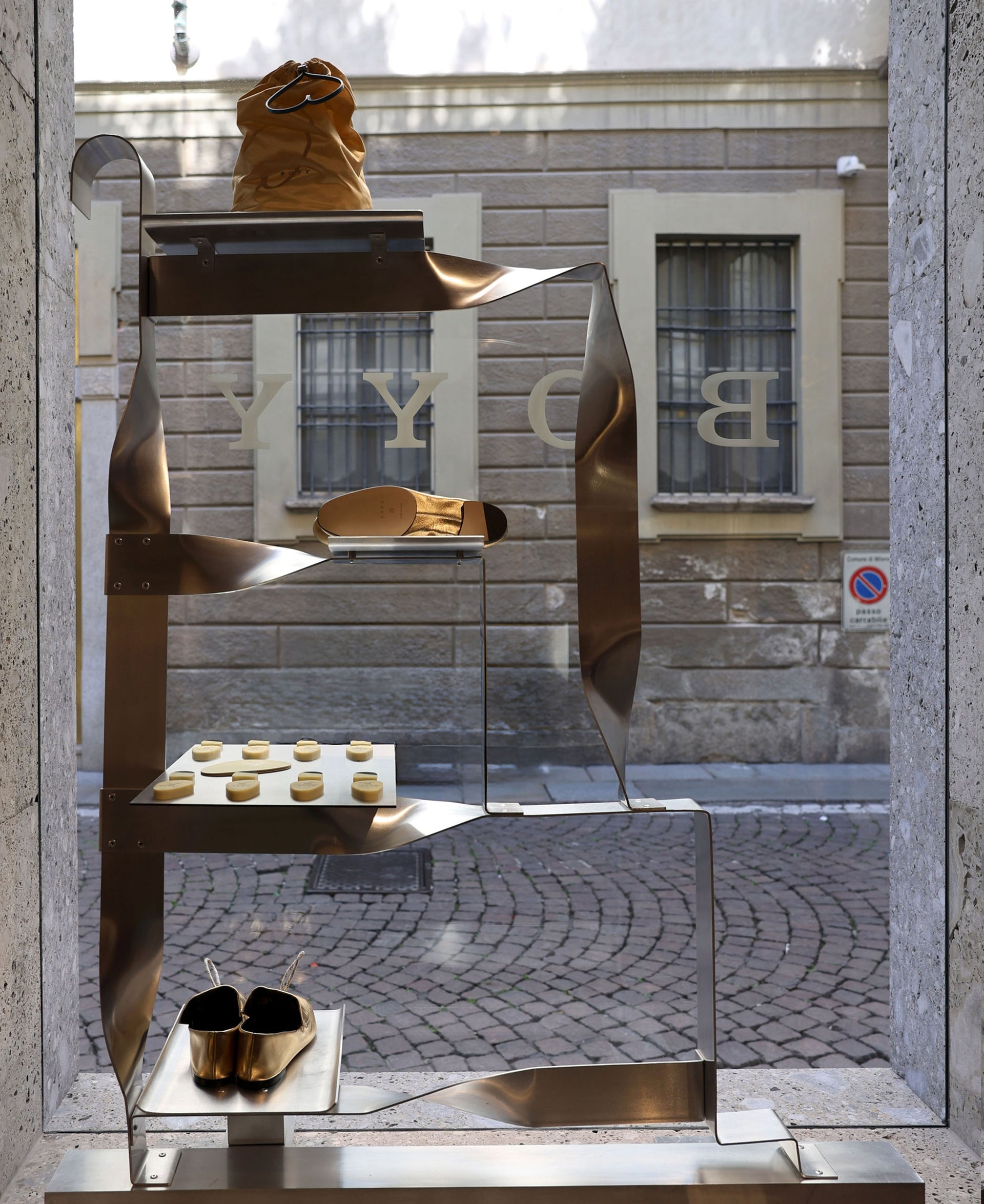 Milan’s Salone del mobile, Veneto & Verona - slide 1