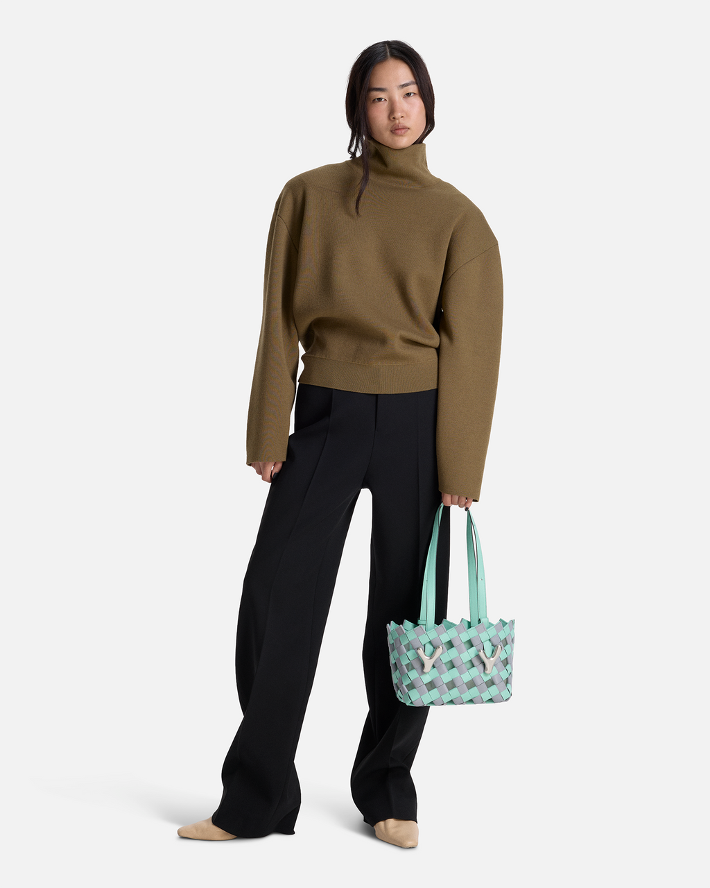YY West 23 Woven Tote