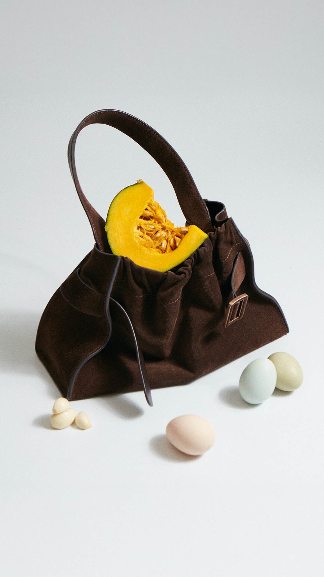 /collections/scrunchy-satchel
