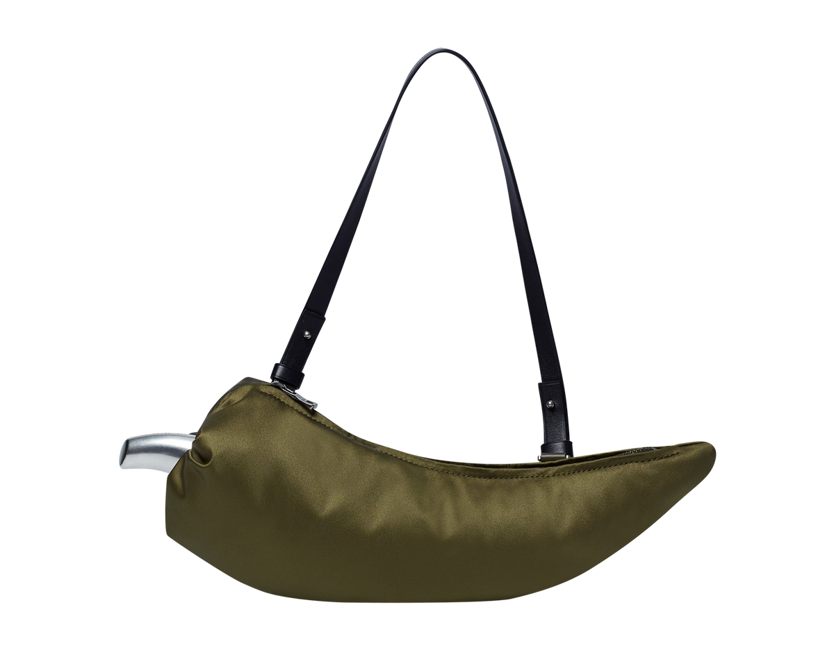 Essential Chili, Nylon