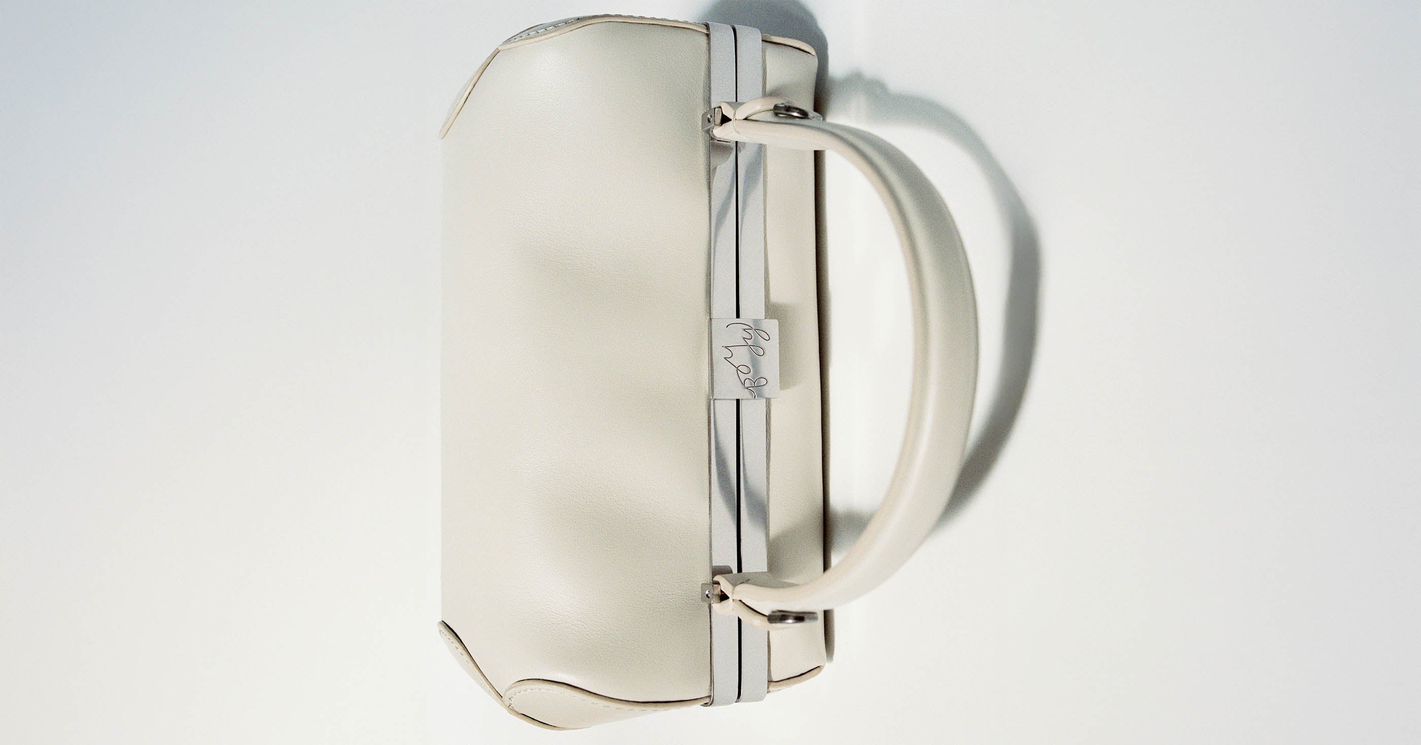 /collections/b-frame